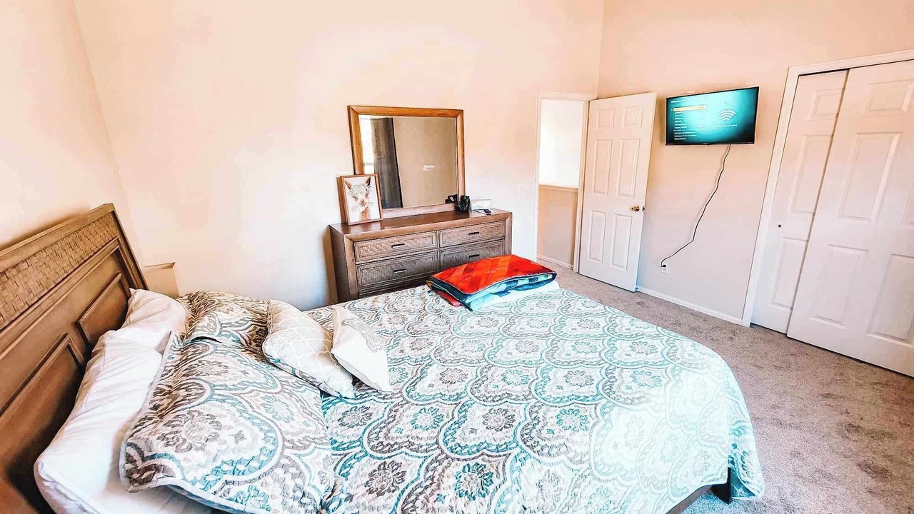 Photo of Bedroom in Palmer Lake