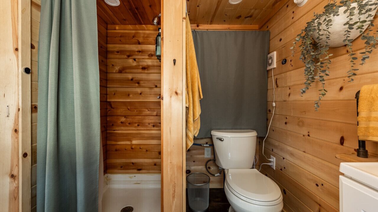Photo of Bathroom in Woodland Park