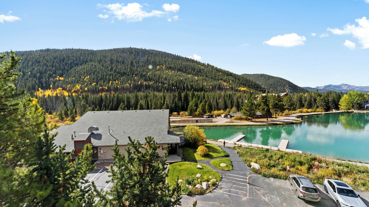 Photo of Patio Balcony in Lakeside Village