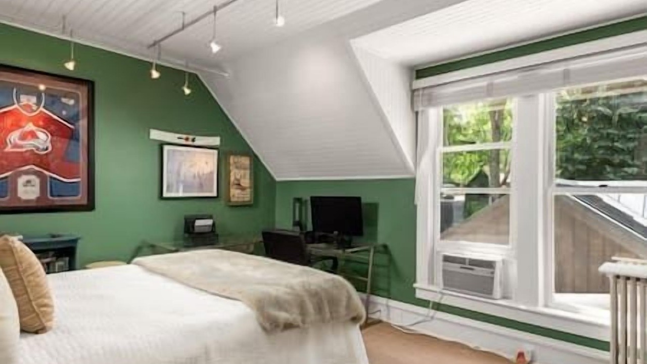 Photo of Bedroom in West End