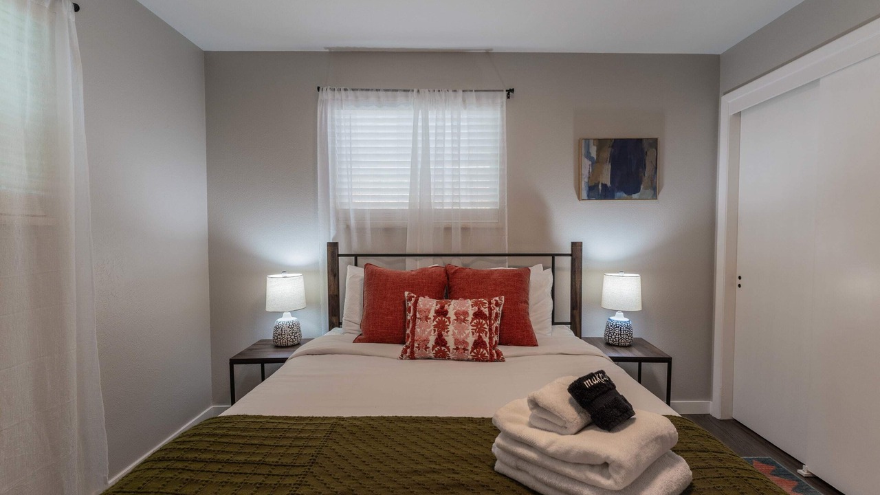 Photo of Bedroom in Golden