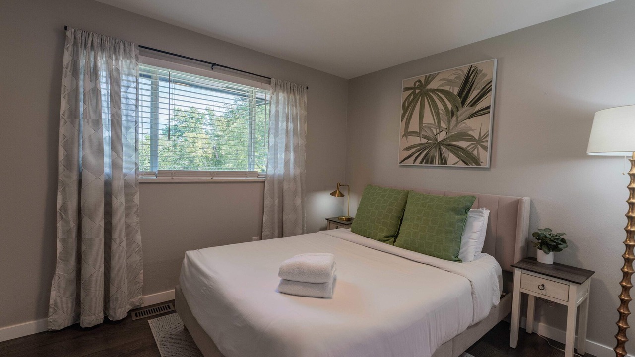 Photo of Bedroom in Golden