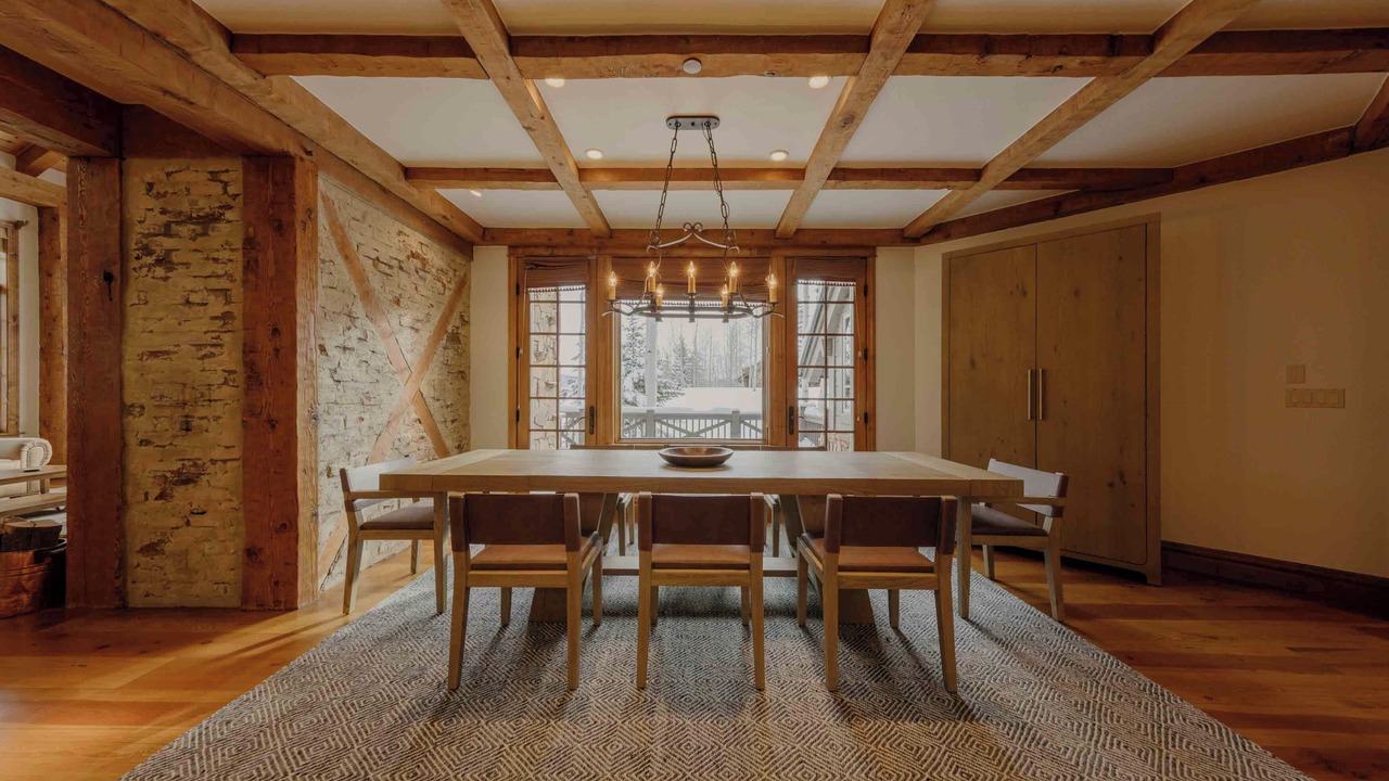 Photo of Livingroom in Beaver Creek