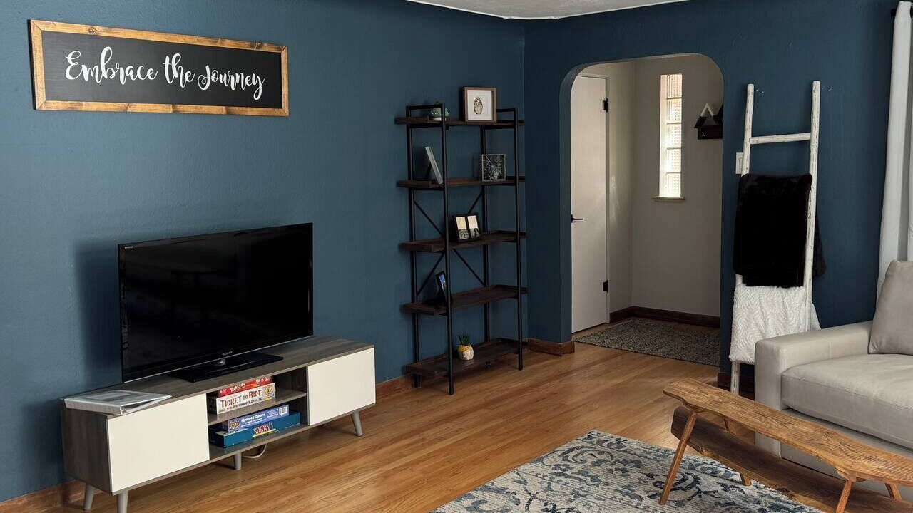 Photo of Livingroom in Morse Park