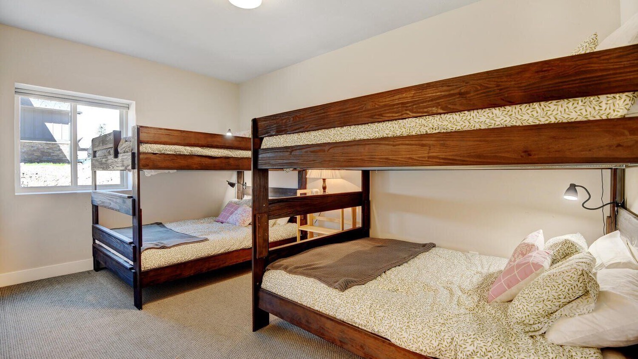 Photo of Bedroom in Rendezvous
