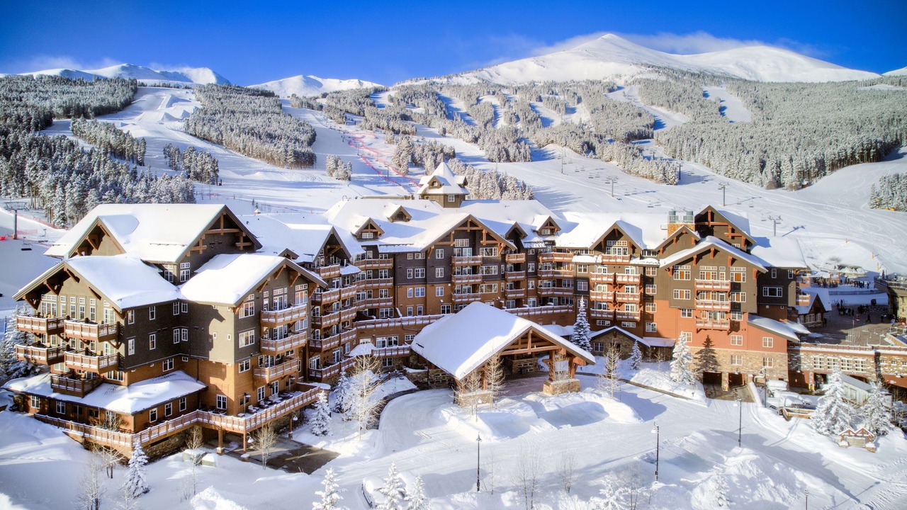 Photo of Outdoor in Peak 8