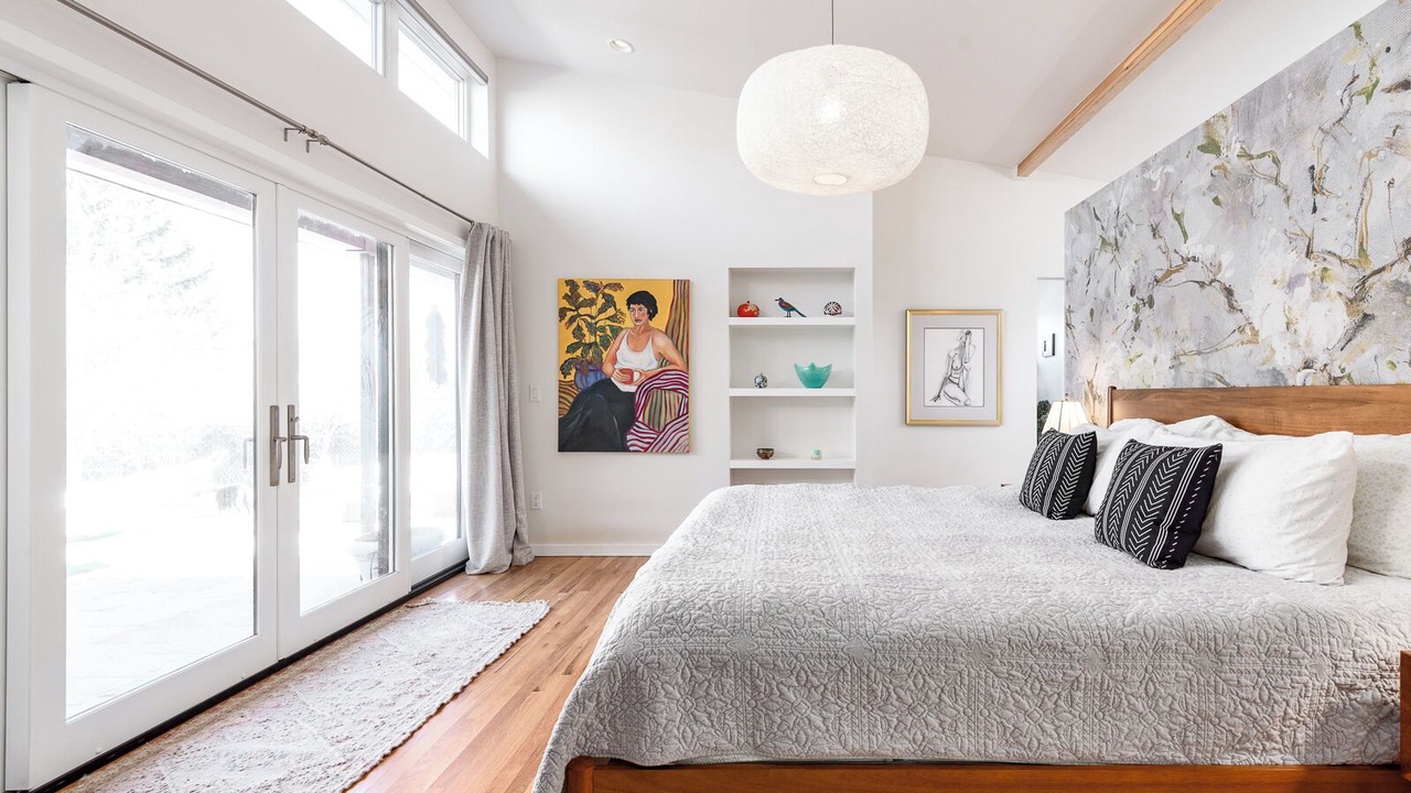 Photo of Bedroom in Frasier Meadows