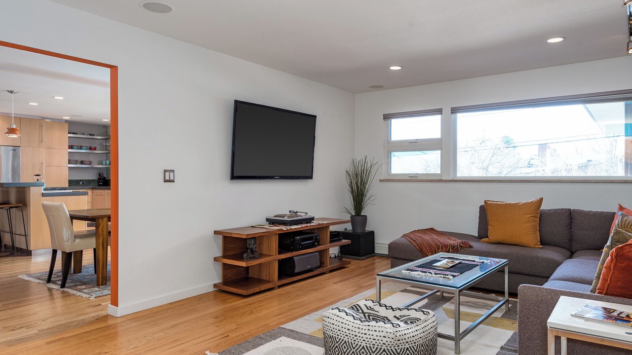 Photo of Livingroom in Frasier Meadows