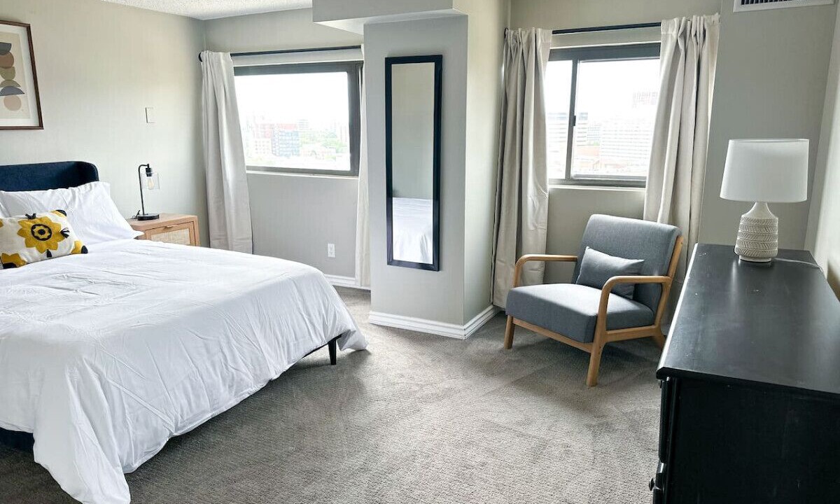 Photo of Bedroom in Five Points