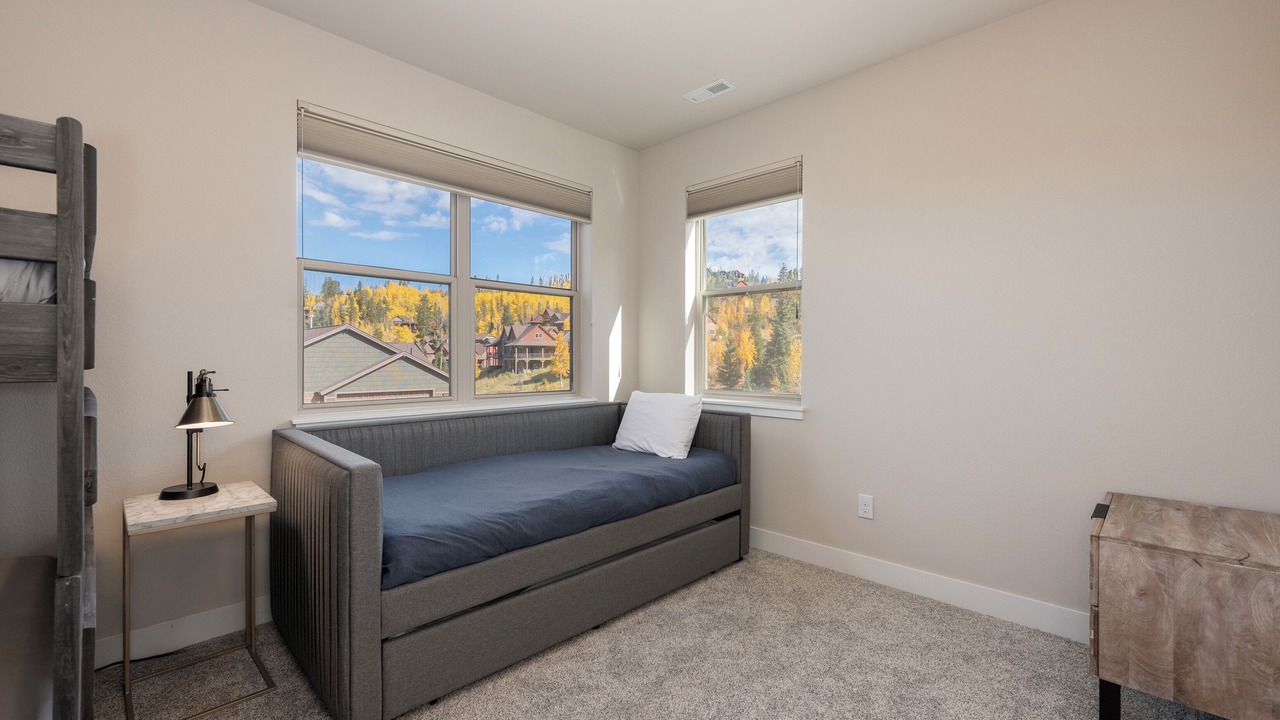Photo of Bedroom in Rendezvous