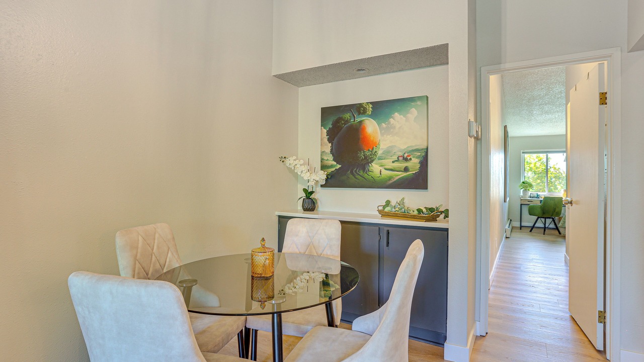 Photo of Livingroom in Castle Rock