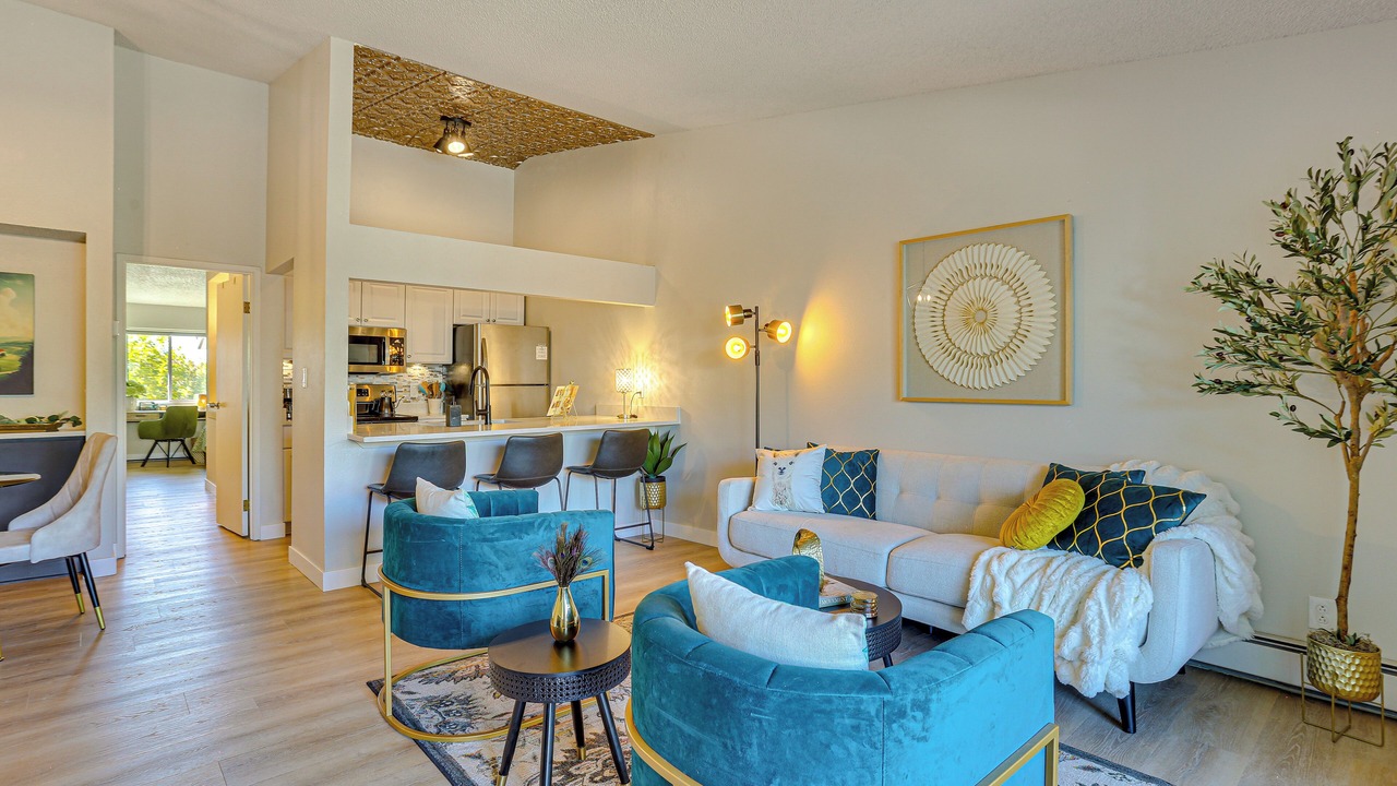 Photo of Livingroom in Castle Rock