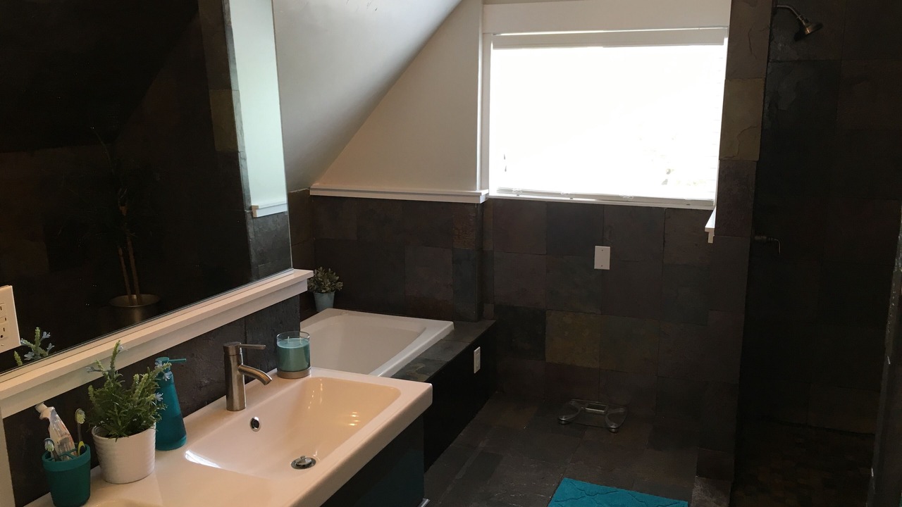 Photo of Bathroom in Whittier
