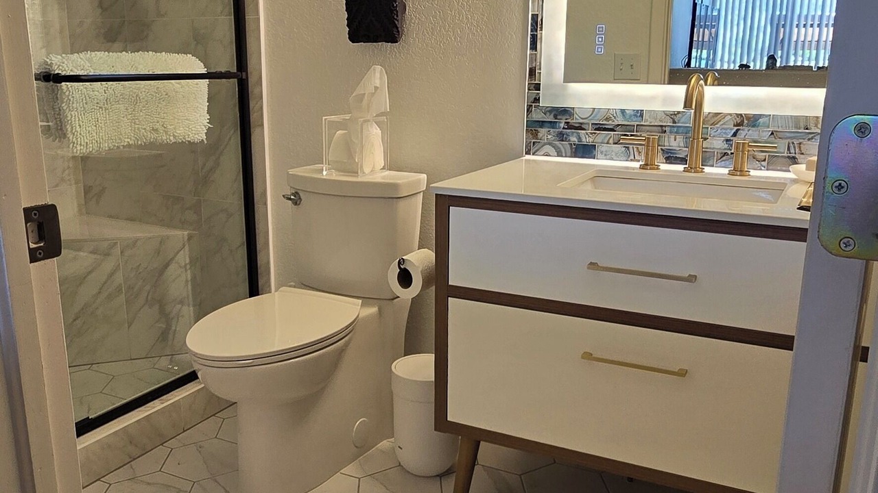 Photo of Bathroom in El Jebel