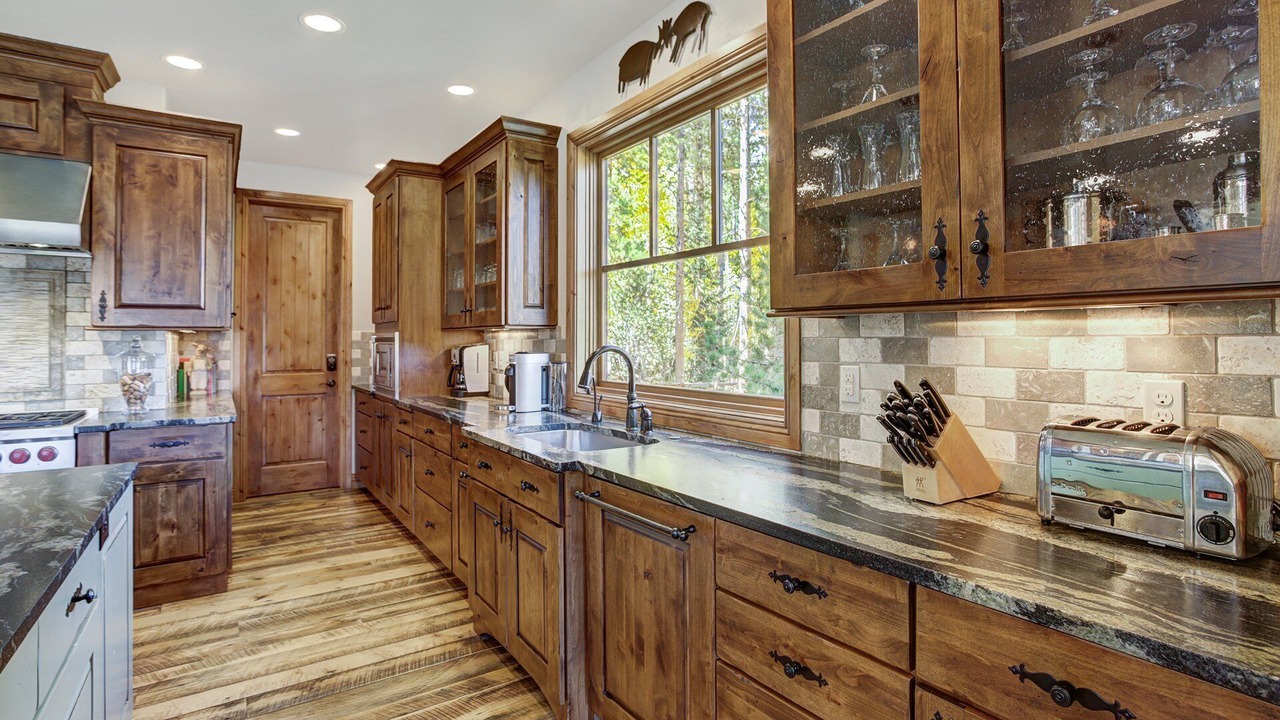 Photo of Kitchen in Warrior's Mark West