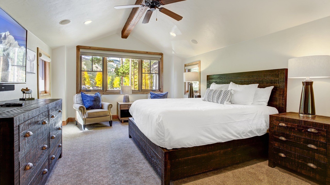 Photo of Bedroom in Warrior's Mark West