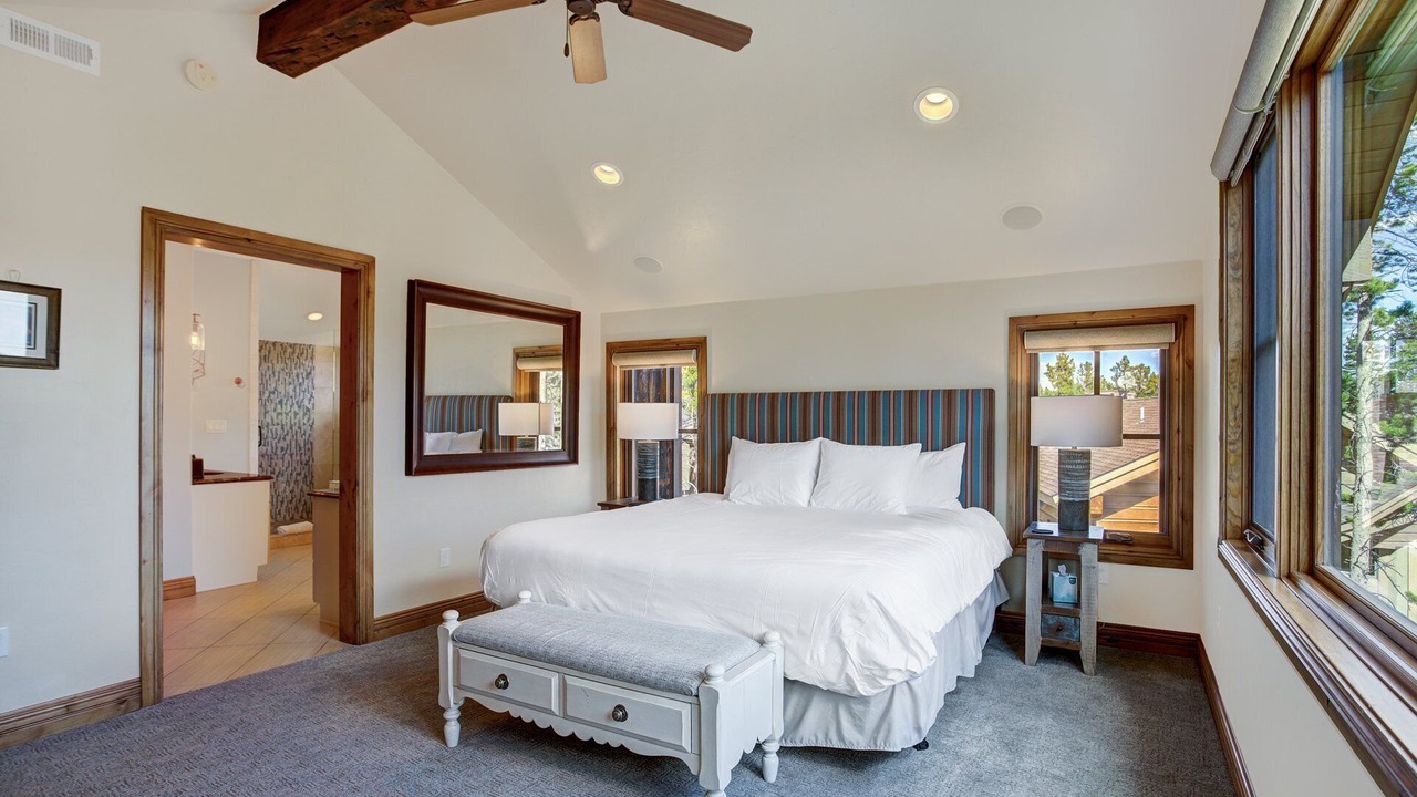 Photo of Bedroom in Warrior's Mark West