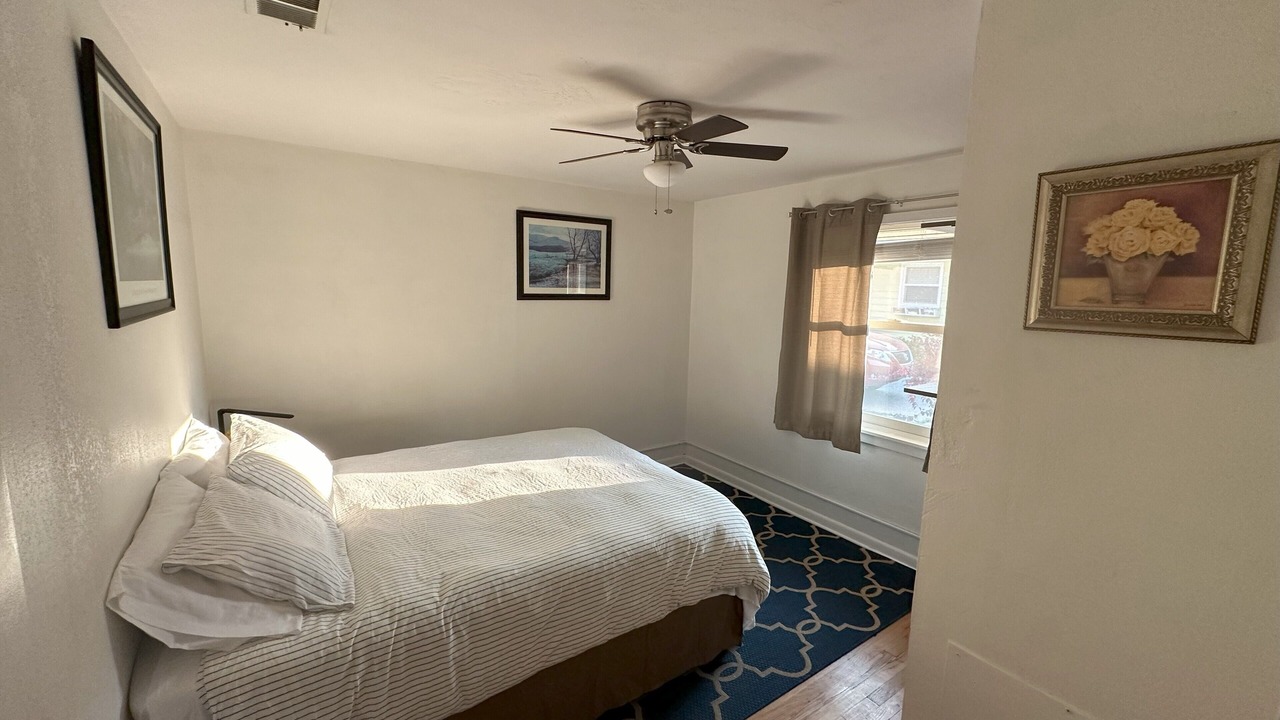 Photo of Bedroom in Old Town West