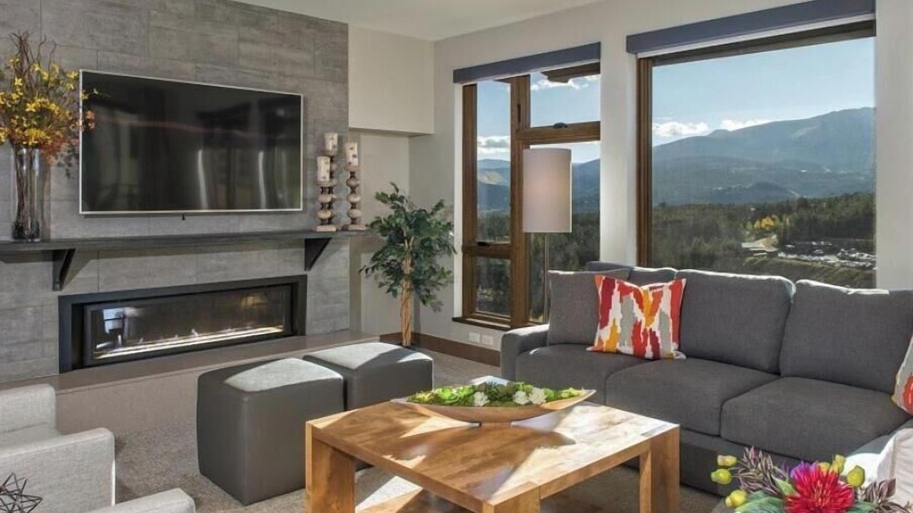 Photo of Livingroom in Boulder Ridge