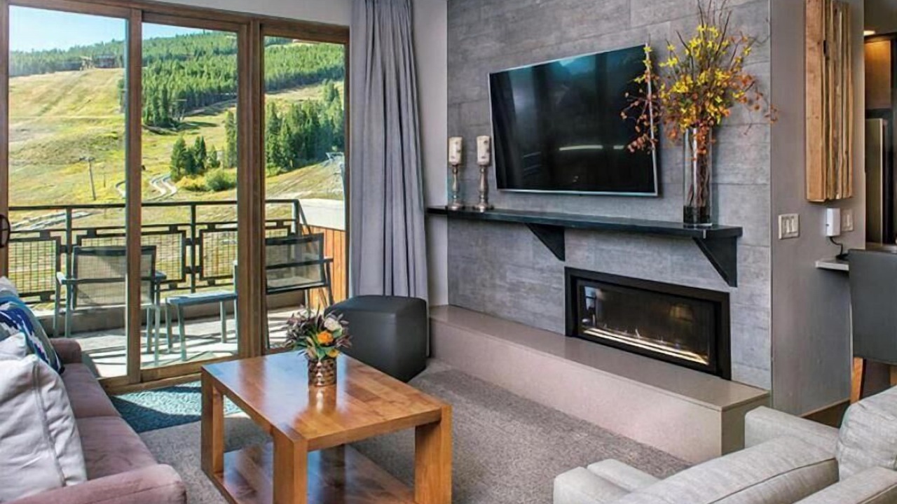 Photo of Livingroom in Boulder Ridge