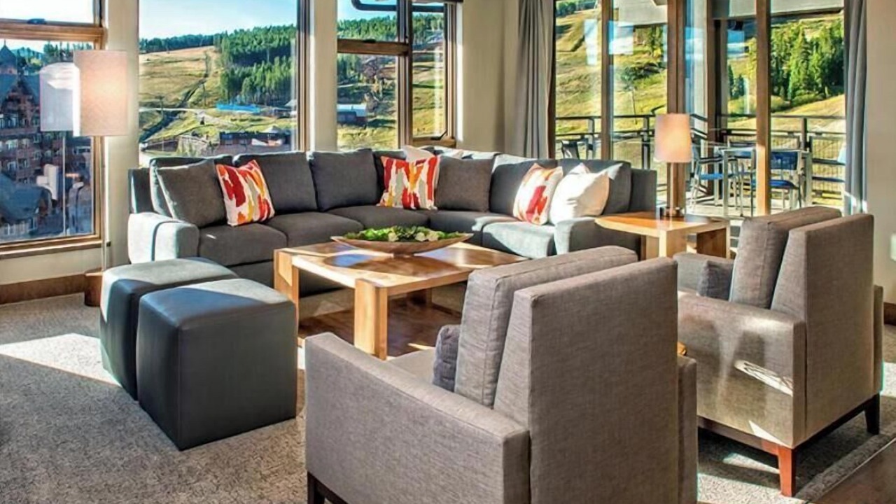 Photo of Livingroom in Boulder Ridge