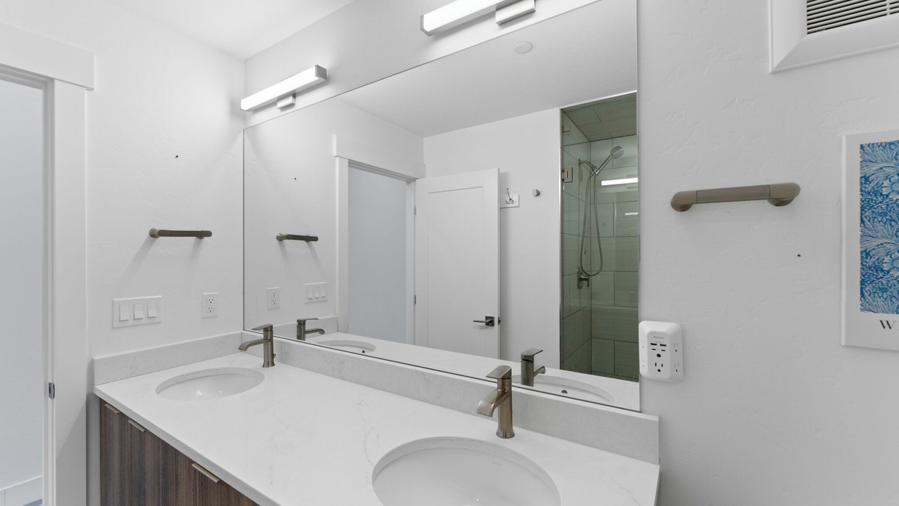 Photo of Bathroom in Willow Grove