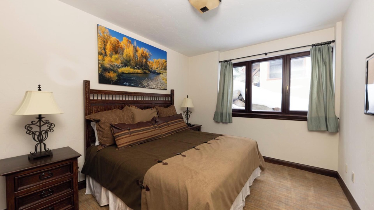 Photo of Bedroom in Copper Mountain