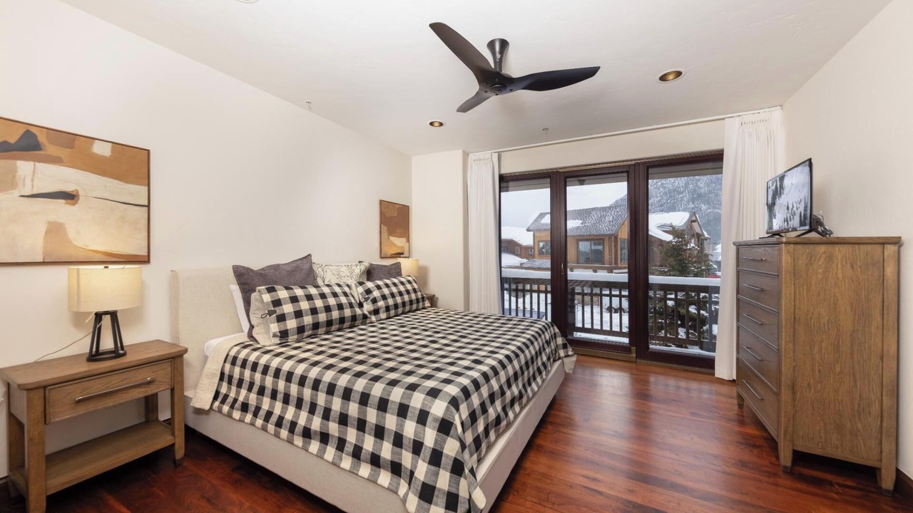 Photo of Bedroom in Copper Mountain