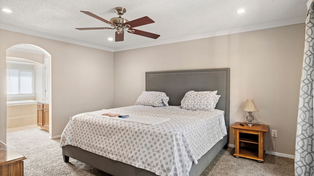 Photo of Bedroom in Aurora