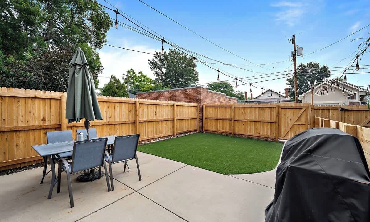 Photo of Outdoor in Speer
