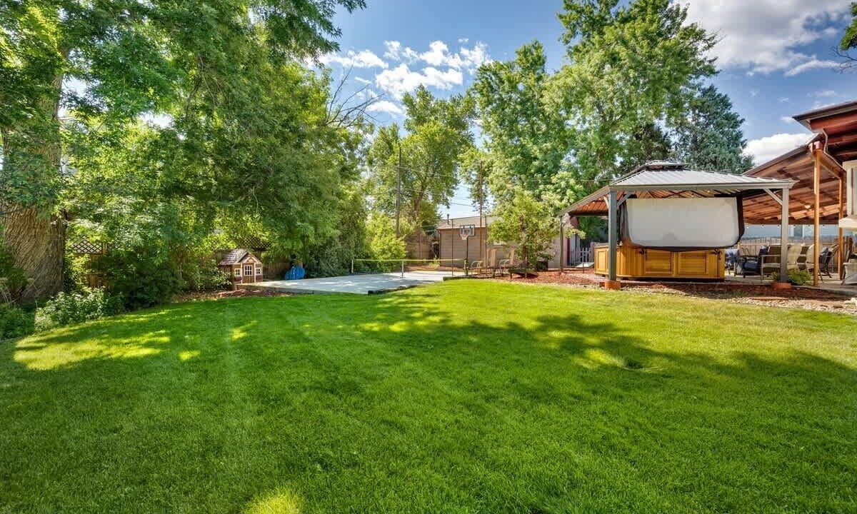 Photo of Outdoor in Berkley