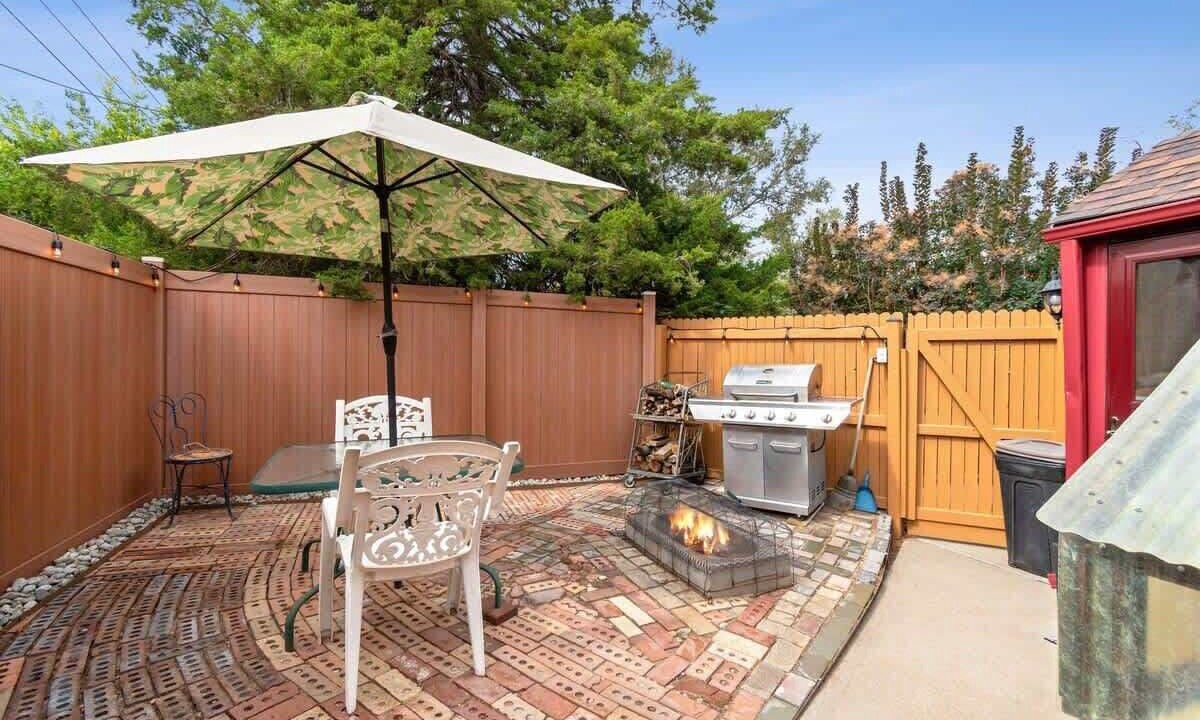 Photo of Outdoor in Berkley