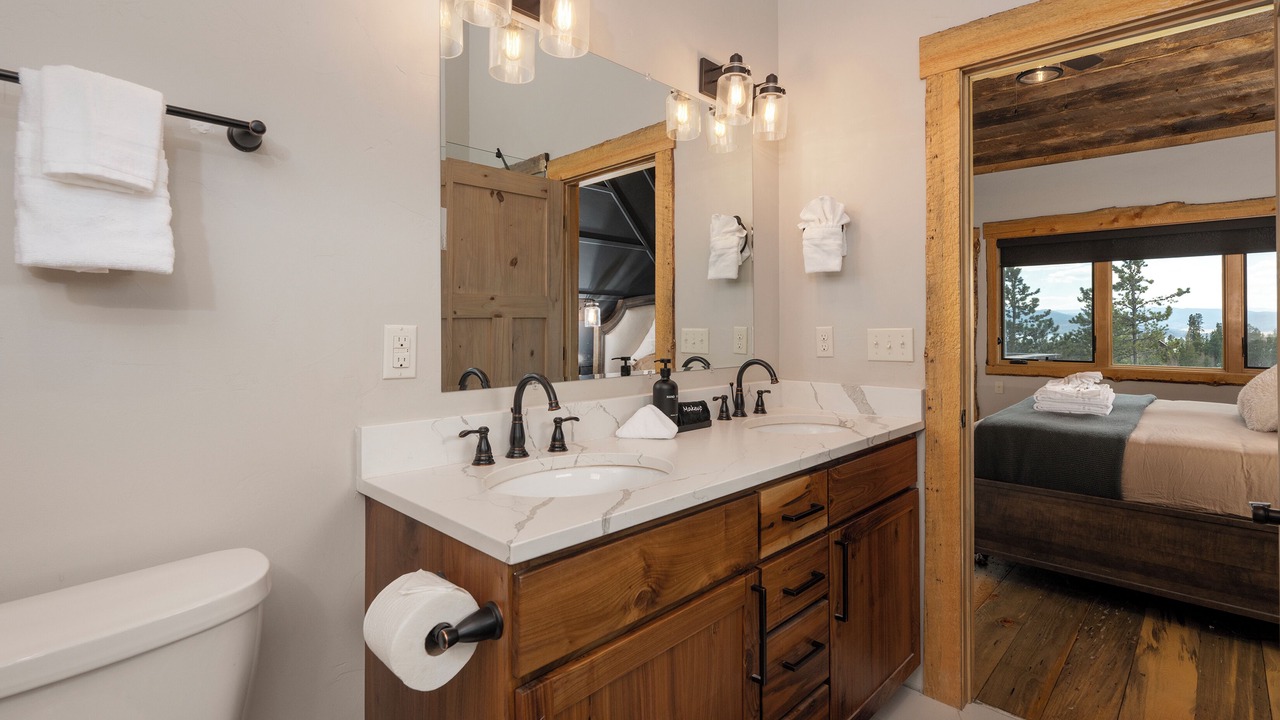 Photo of Bathroom in Grand Lake