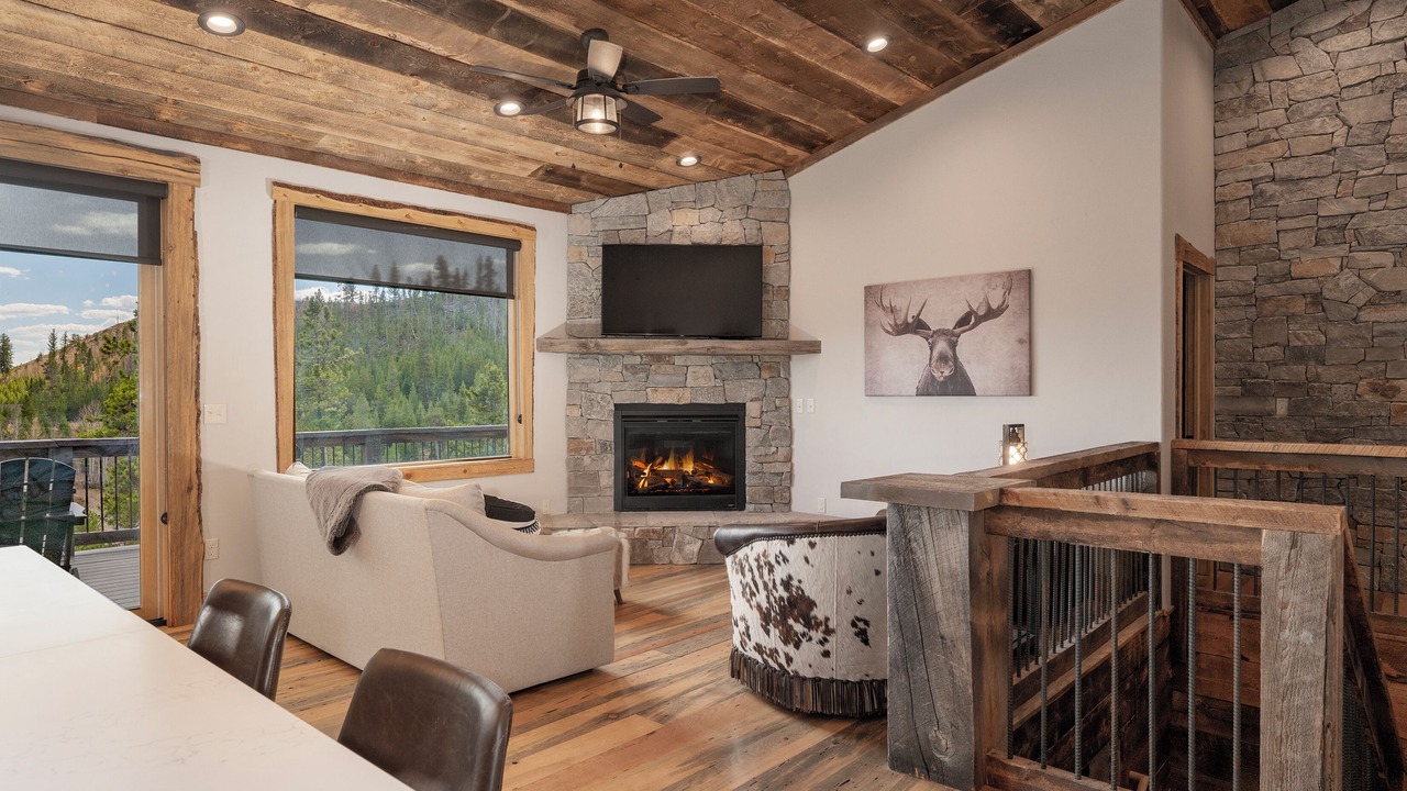 Photo of Livingroom in Grand Lake