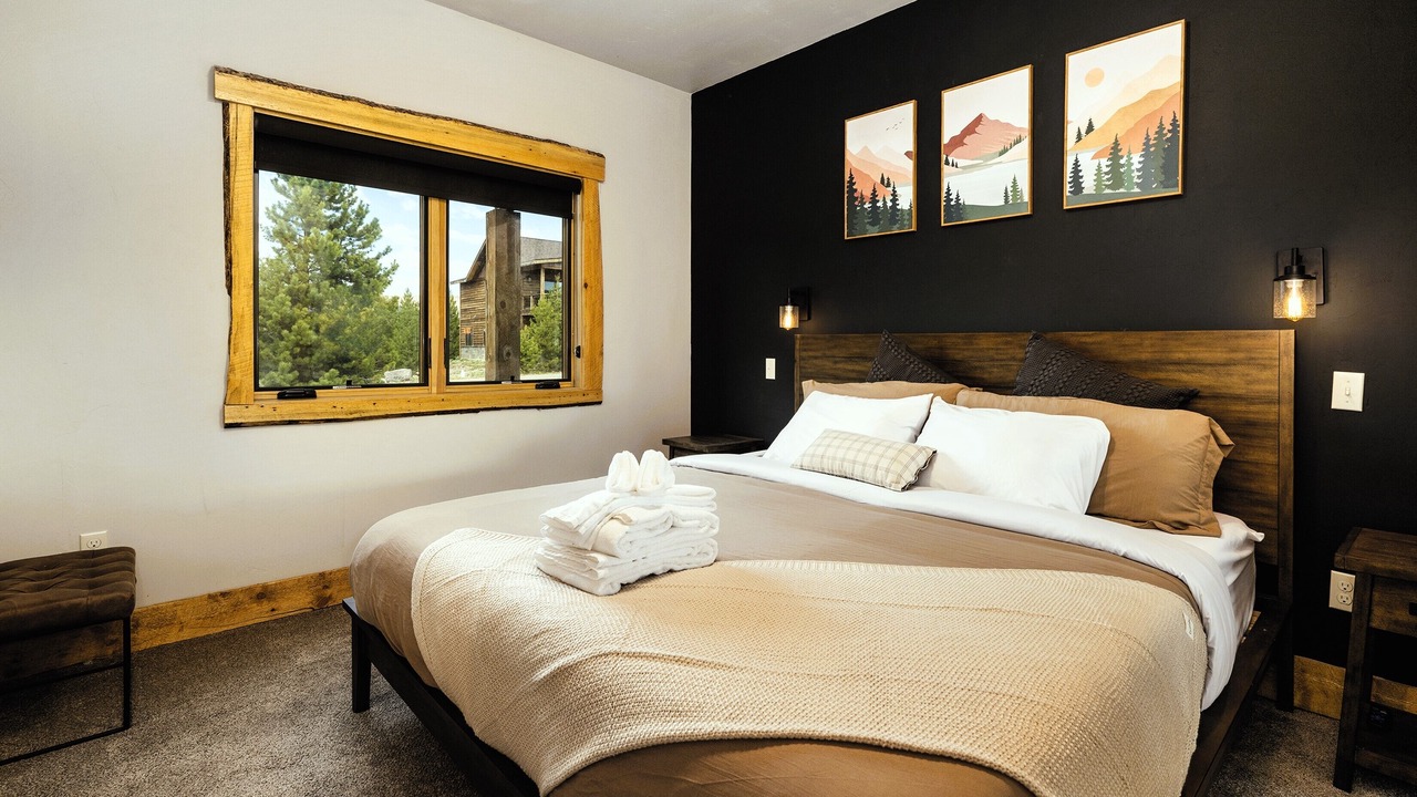 Photo of Bedroom in Grand Lake