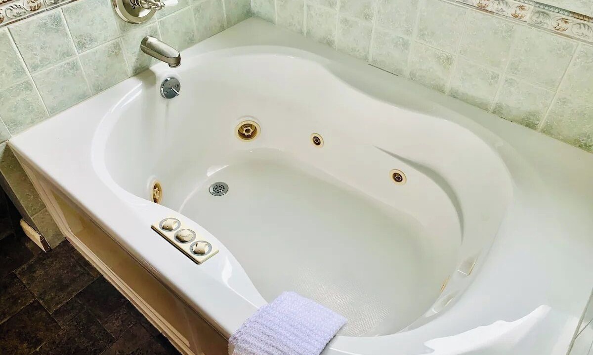 Photo of Bathroom in Security-Widefield