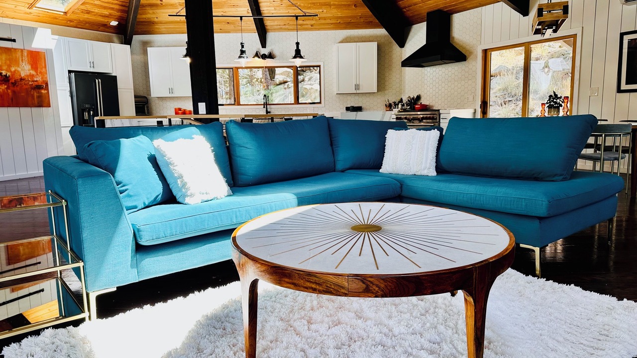 Photo of Livingroom in Pine Brook Hill
