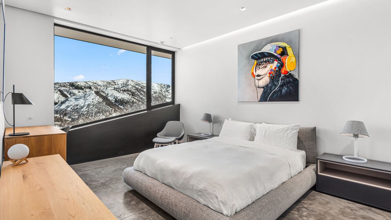 Photo of Bedroom in Brush Creek Village