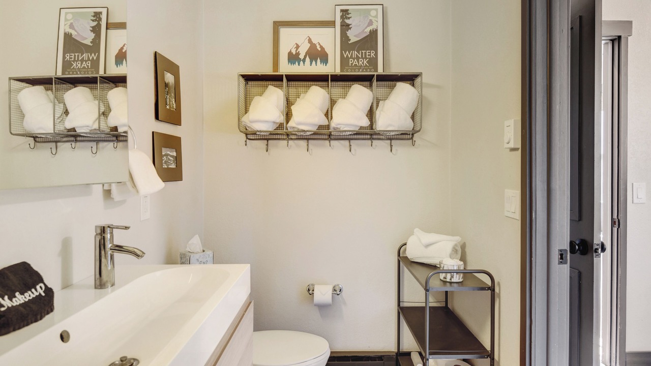 Photo of Bathroom in Sunset Ridge
