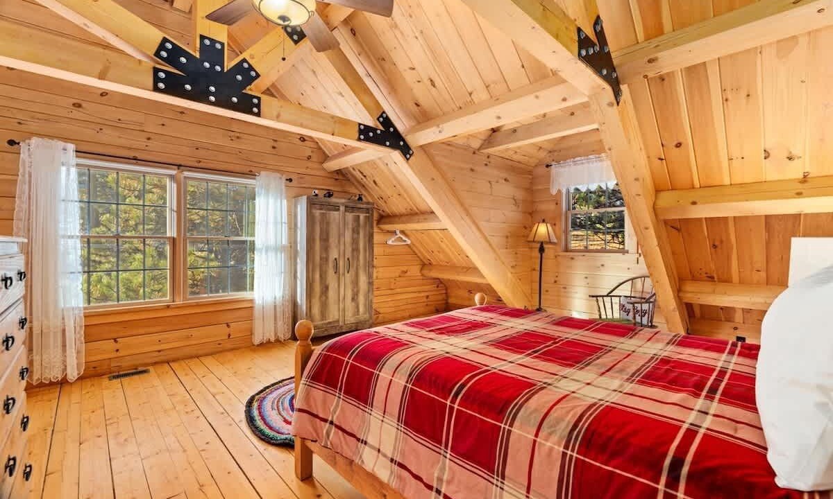 Photo of Bedroom in Carriage Hills
