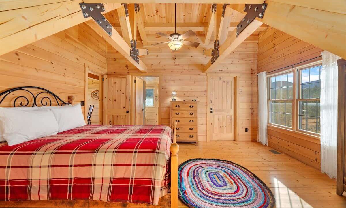 Photo of Bedroom in Carriage Hills
