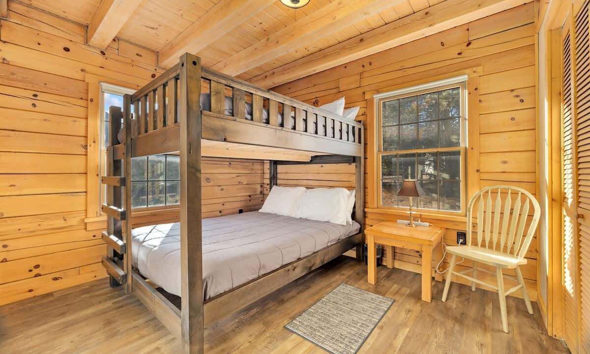 Photo of Bedroom in Carriage Hills