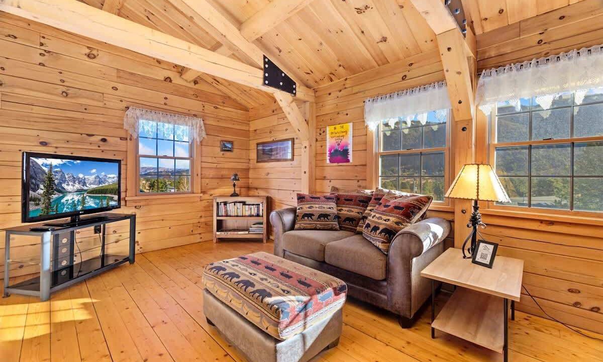 Photo of Livingroom in Carriage Hills