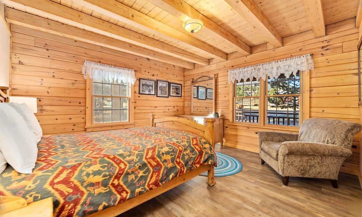 Photo of Bedroom in Carriage Hills