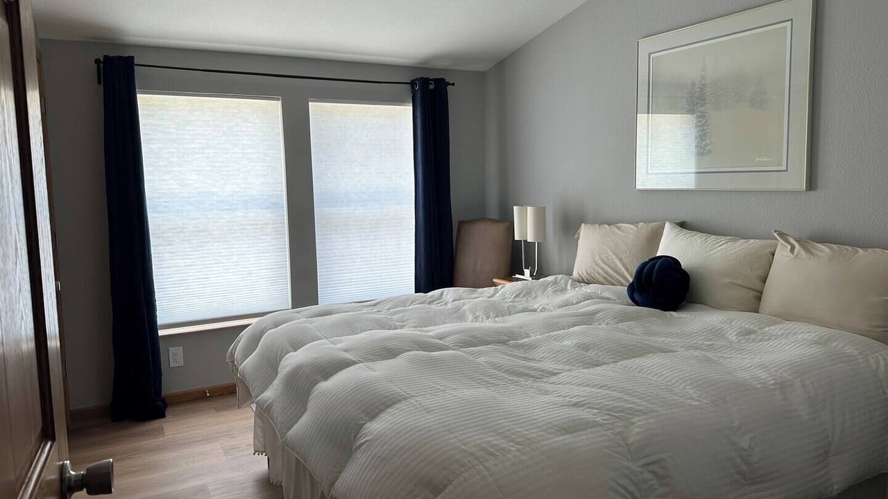 Photo of Bedroom in Leadville North