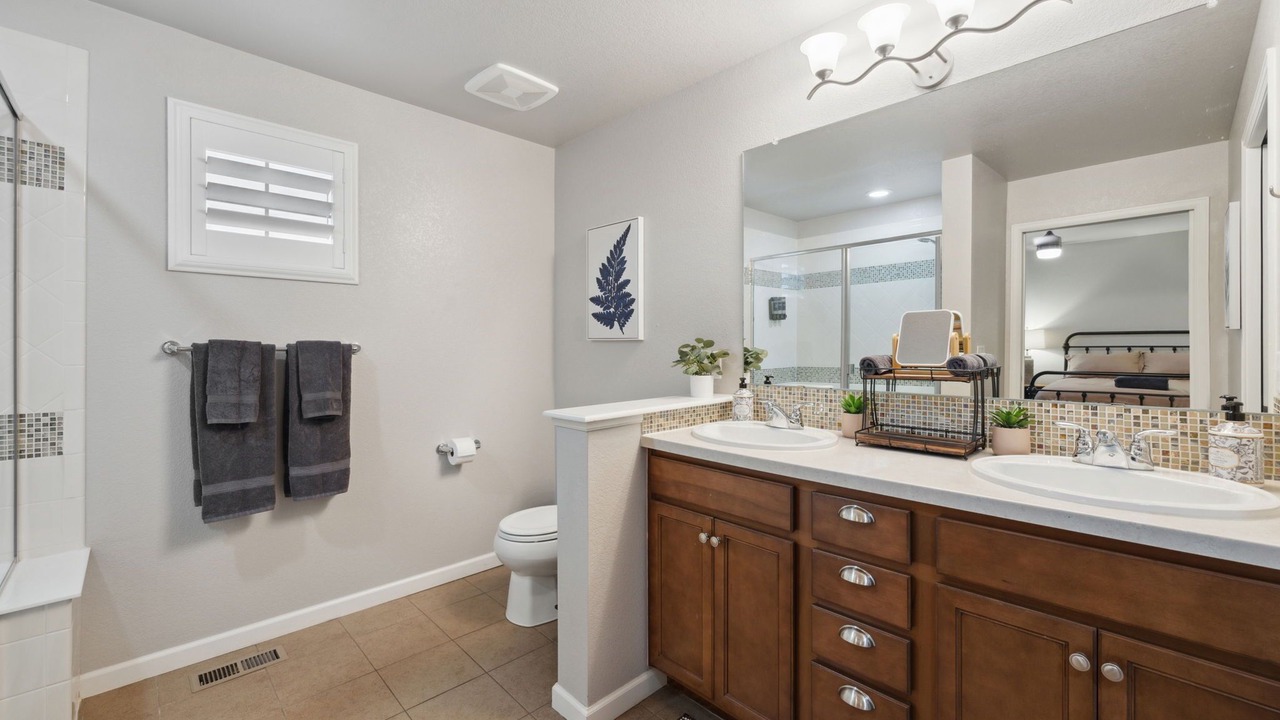 Photo of Bathroom in Centerra