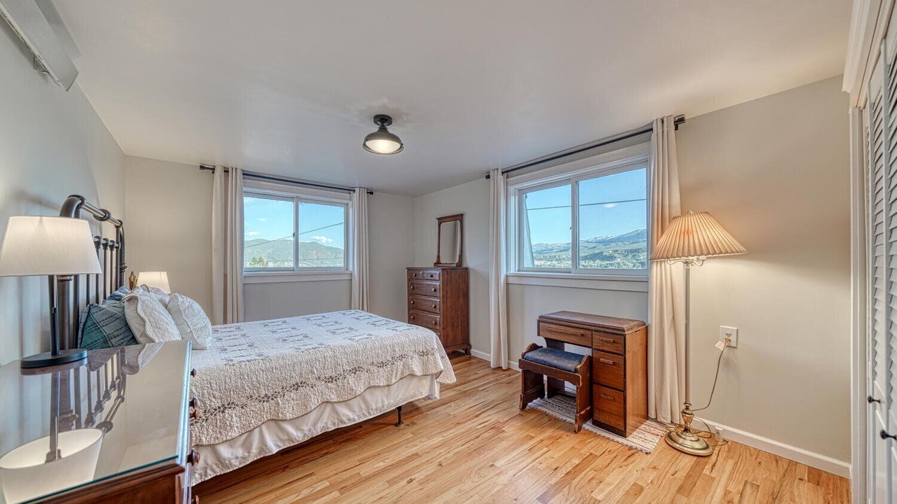 Photo of Bedroom in Salida