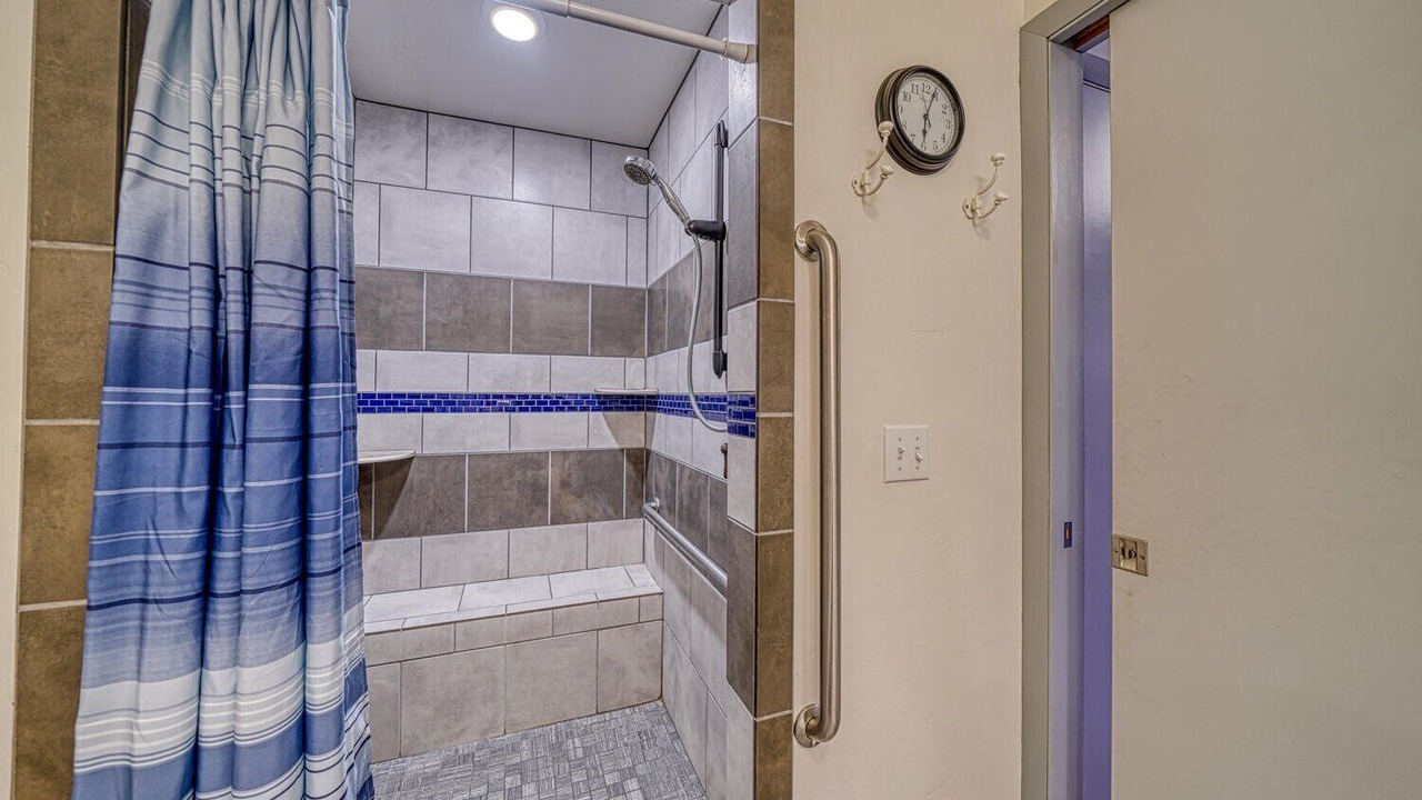 Photo of Bathroom in Salida