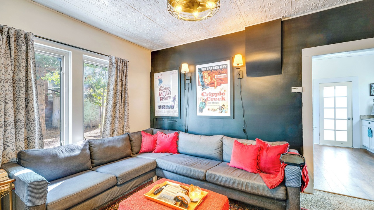 Photo of Livingroom in Cripple Creek