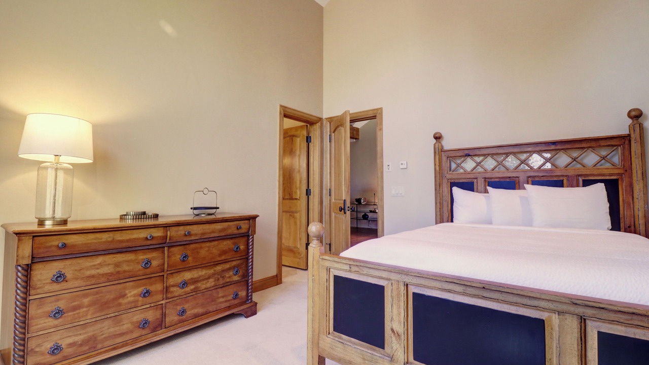 Photo of Bathroom in Three Peaks